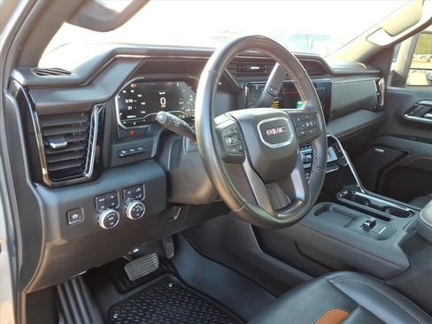 Certified 2024 GMC Sierra 2500 AT4 w/ AT4 Premium Plus Package image 18