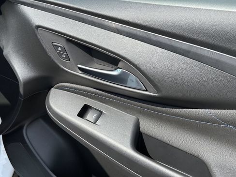 New 2026 Buick Envista Sport Touring w/ Convenience I Package FWD image 34