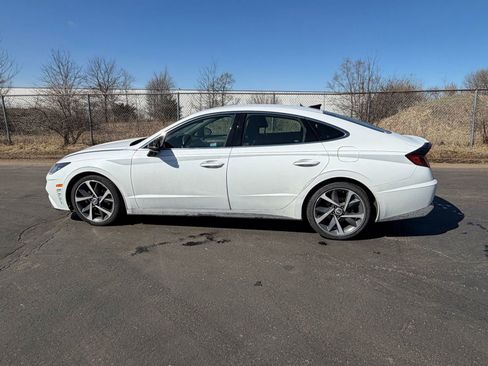 Used 2021 Hyundai Sonata SEL Plus w/ Preferred Accessory Package image 10
