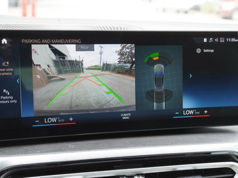 Used 2024 BMW 430i Convertible w/ M Sport Package image 26