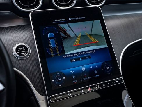 Certified 2025 Mercedes-Benz GLC 300 4MATIC image 30