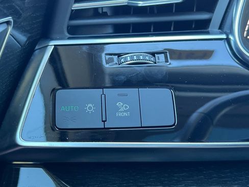 Certified 2024 Audi Q7 3.0T Premium Plus AWD/4WD image 38