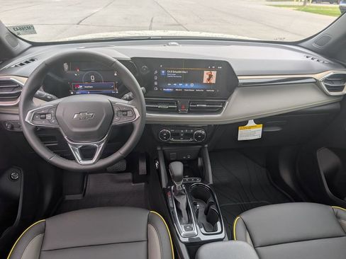 New 2026 Chevrolet TrailBlazer ACTIV FWD image 25