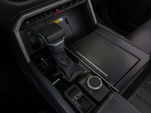 Used 2023 Toyota Sequoia Platinum image 50