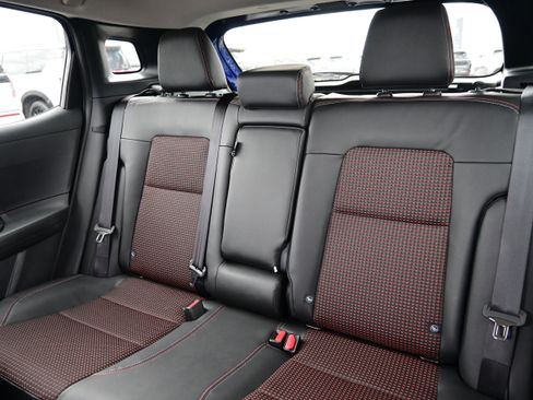 New 2026 Nissan Kicks SR w/ SR Premium Package image 26