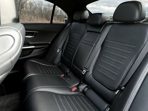 Used 2024 Mercedes-Benz C 300 4MATIC Sedan image 25