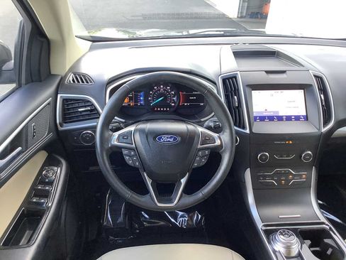 Used 2020 Ford Edge SEL AWD/4WD image 10