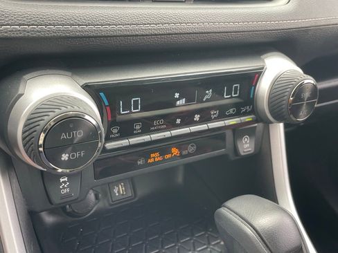 Used 2024 Toyota RAV4 XLE image 10