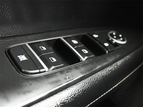 Used 2022 Kia Forte GT-Line w/ GT-Line Premium Package image 35