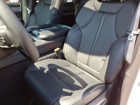 New 2026 Jeep Grand Wagoneer Limited image 20