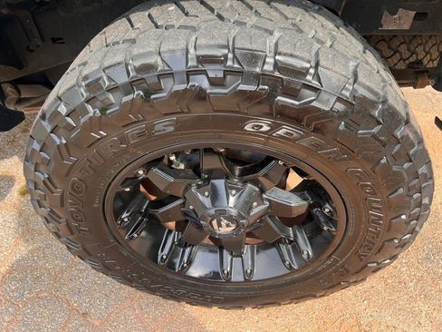 Used 2011 Toyota Tacoma 4x4 Double Cab w/ TRD Off-Road Pkg image 22