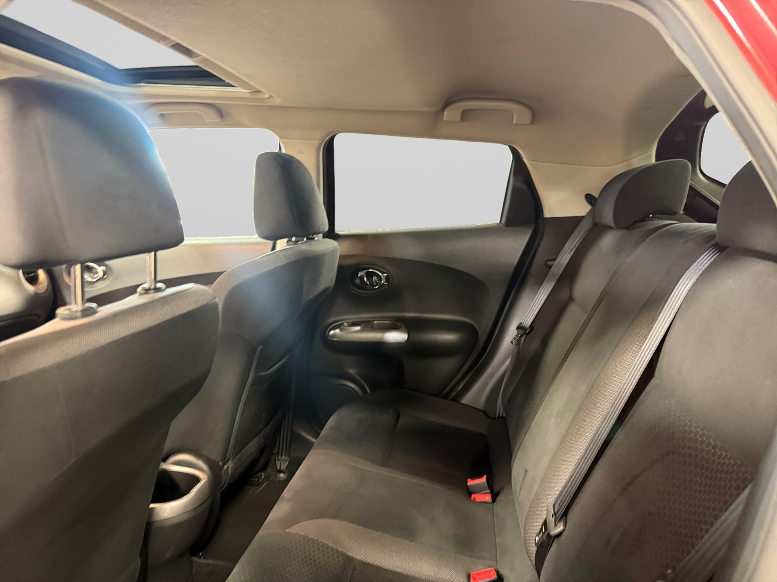 Used 2014 Nissan Juke SV AWD/4WD image 36