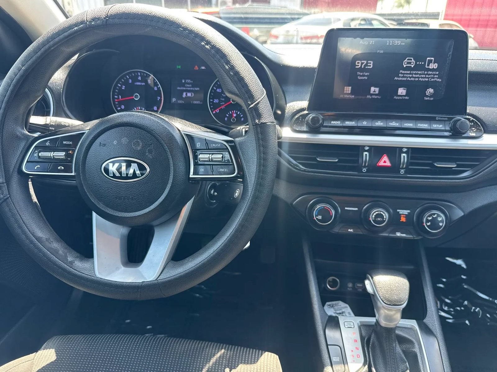 Used 2020 Kia Forte LXS FWD image 28