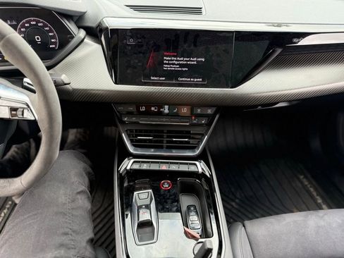 Used 2023 Audi e-tron GT Premium Plus w/ Performance Package image 9