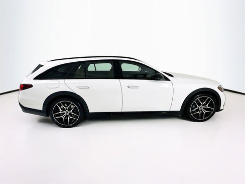New 2026 Mercedes-Benz E 450 4MATIC All-Terrain Wagon image 9