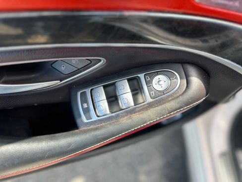 Used 2018 Mercedes-Benz S 560 4MATIC Sedan w/ AMG Line Exterior image 14