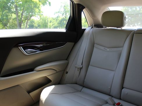 Used 2014 Cadillac XTS Premium AWD/4WD image 12