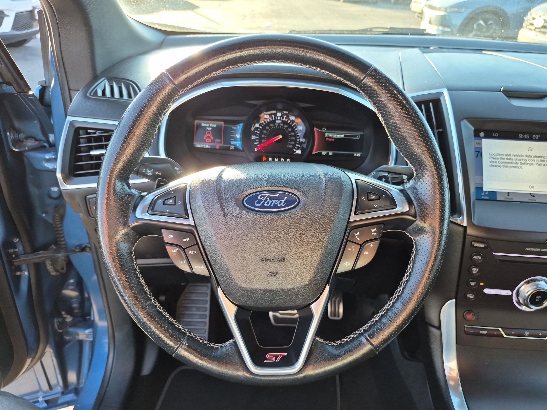 Used 2019 Ford Edge ST AWD/4WD image 18
