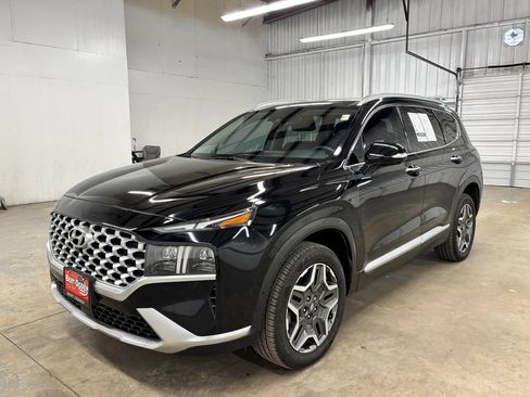 Used 2021 Hyundai Santa Fe Limited AWD/4WD image 3