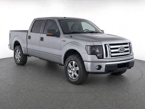 Used 2011 Ford F150 XLT w/ XLT Convenience Pkg RWD image 2