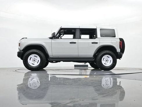 New 2026 Ford Bronco Heritage Edition AWD/4WD image 45