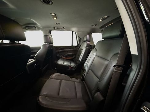 Used 2018 Chevrolet Tahoe Premier AWD/4WD image 26