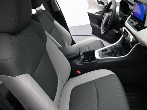 New 2025 Toyota RAV4 XLE image 11