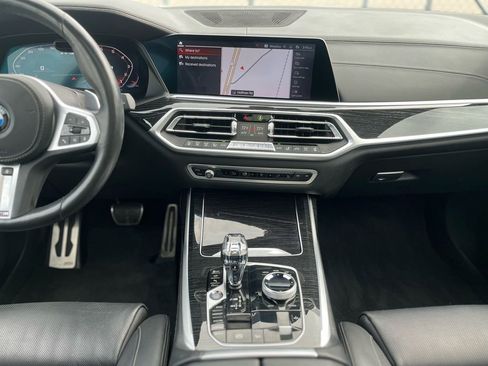 Used 2020 BMW X7 M50i image 14