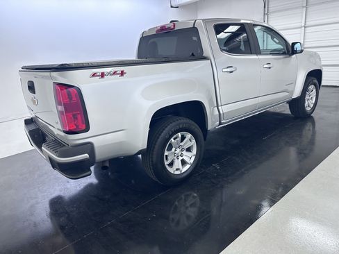 Used 2020 Chevrolet Colorado LT AWD/4WD image 14