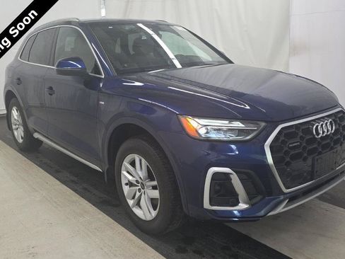 Used 2023 Audi Q5 2.0T Premium w/ Convenience Package AWD/4WD image 1