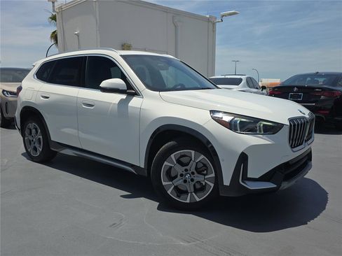 Certified 2026 BMW X1 xDrive28i w/ Technology Package AWD/4WD image 27