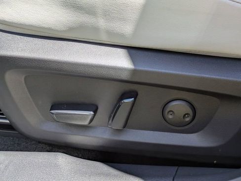 New 2026 Mitsubishi Outlander SE FWD image 21