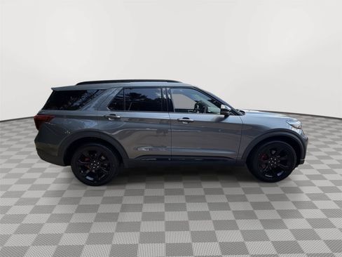 Used 2024 Ford Explorer ST w/ Equipment Group 401A AWD/4WD image 6