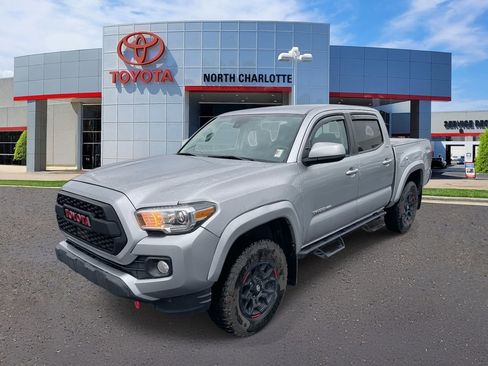 Used 2021 Toyota Tacoma SR5 image 6