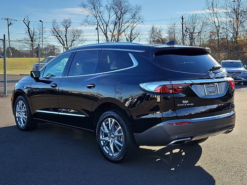 Certified 2023 Buick Enclave Essence w/ Experience Buick Package image 4