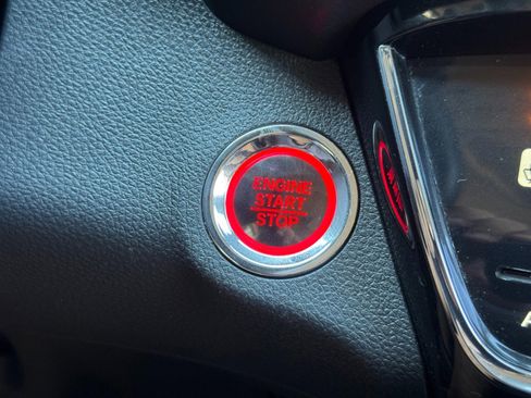 Used 2019 Honda HR-V Touring image 22