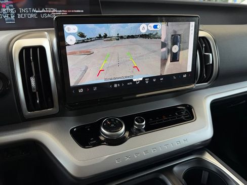 New 2026 Ford Expedition Active RWD image 40