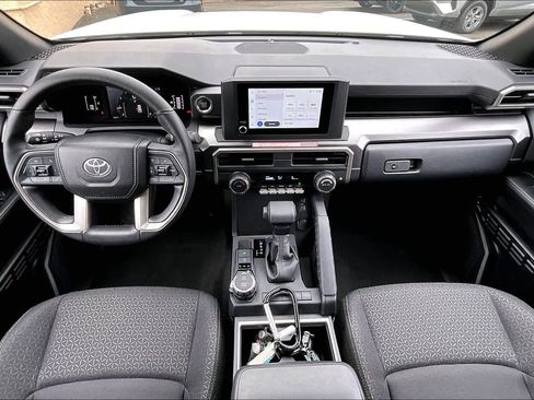 Certified 2025 Toyota 4Runner SR5 image 13