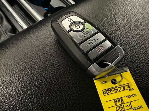 Used 2019 Ford F150 Lariat image 17