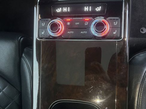 Used 2015 Audi A8 L 4.0T w/ Premium Package image 26