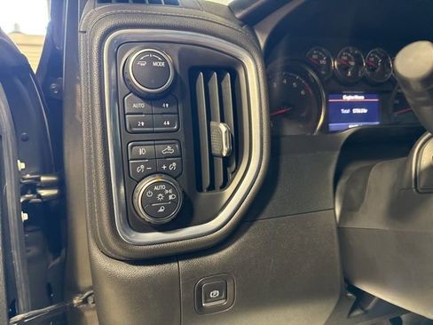 Used 2022 Chevrolet Silverado 2500 LT w/ All Star Edition image 17