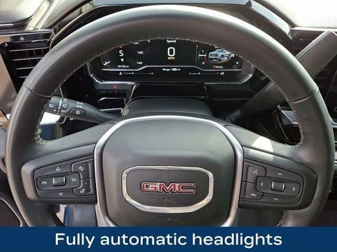 Used 2024 GMC Sierra 1500 Elevation image 25