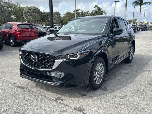 New 2025 MAZDA CX-5 AWD 2.5 S w/ Preferred Package image 2