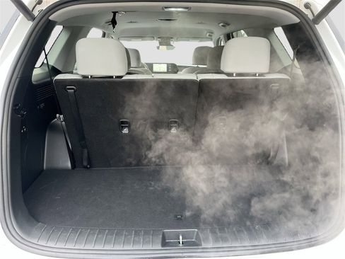 Used 2024 Hyundai Palisade SEL image 25