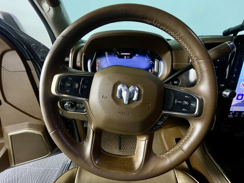 Used 2024 RAM 3500 Limited w/ Towing Technology Group image 18