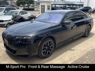 Used 2023 BMW i7 xDrive60 AWD/4WD video 1