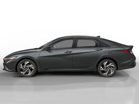 New 2025 Hyundai Elantra Sport image 3