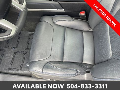 Used 2023 Toyota Tundra Platinum AWD/4WD image 30