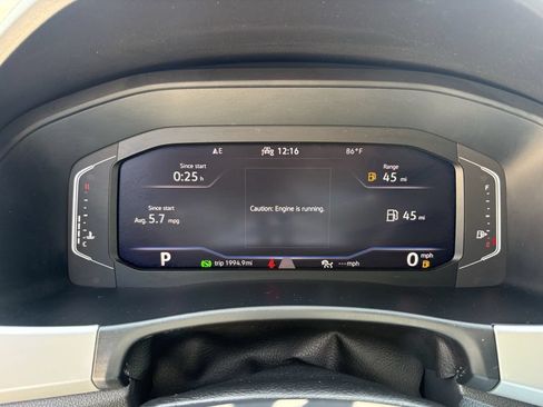 Used 2023 Volkswagen Atlas Cross Sport SE w/ Panoramic Sunroof Package FWD image 18