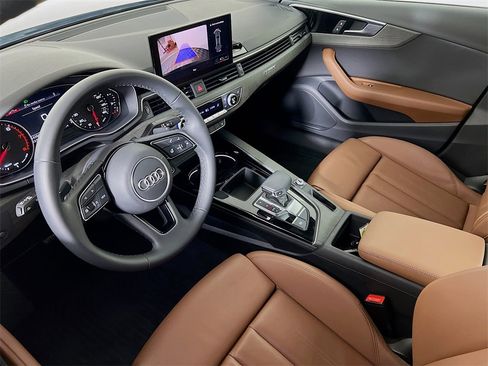 Used 2023 Audi A4 2.0T Premium w/ Convenience Package image 9